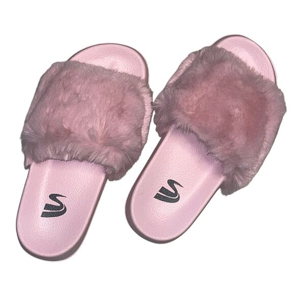 Faux Fur Pink Slipper Slides size 38 NEW - Picture 1 of 4